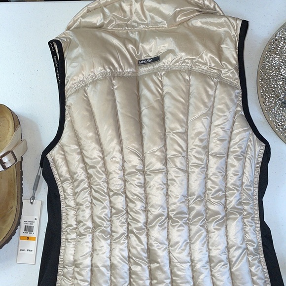 💝NWT Calvin Klein Performance Pearl Vest - Picture 9 of 9